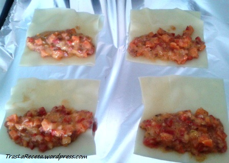 rellenando canelones